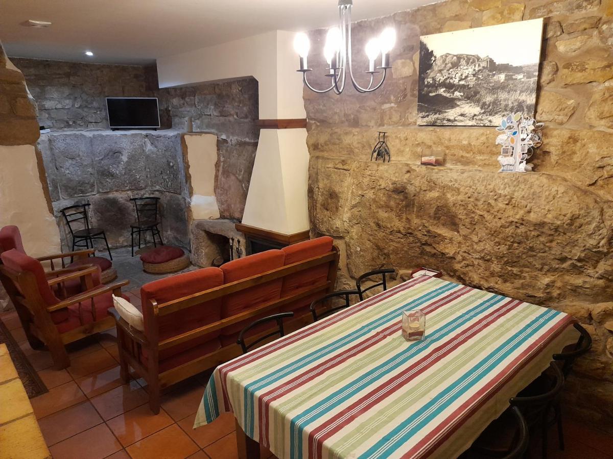 Affittacamere Casa Leandron Murillo de Gállego Esterno foto